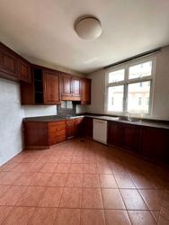 Chelsea Gardens (D10), Condominium #437666911